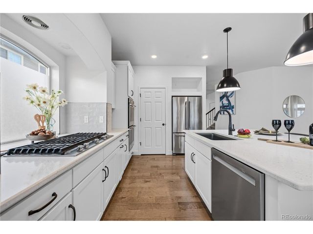 20750 E Beekman Pl, Denver, CO 80249