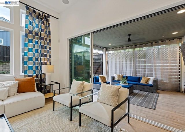 580 Boyd Rd, Pleasant Hill, CA 94523