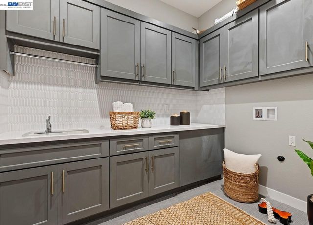 580 Boyd Rd, Pleasant Hill, CA 94523