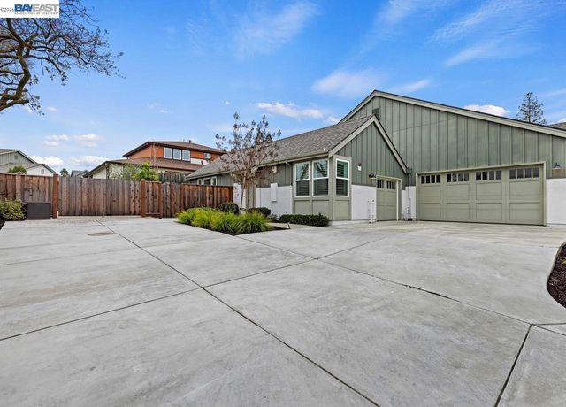 580 Boyd Rd, Pleasant Hill, CA 94523
