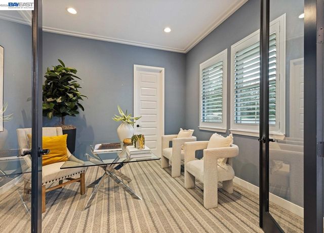 580 Boyd Rd, Pleasant Hill, CA 94523