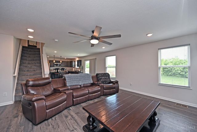 724 Brelsford Avenue, Trenton, OH 45067