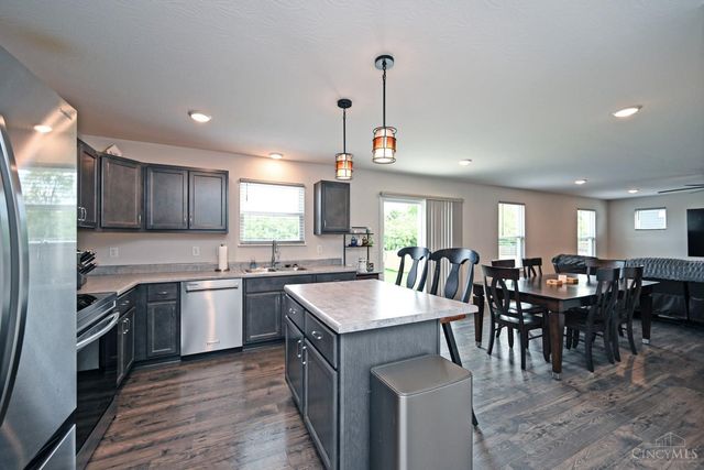724 Brelsford Avenue, Trenton, OH 45067