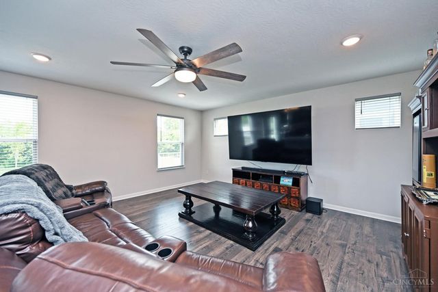 724 Brelsford Avenue, Trenton, OH 45067