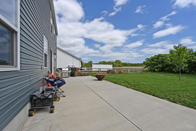 724 Brelsford Avenue, Trenton, OH 45067