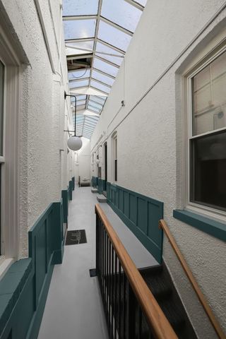 19 E 1st Street C, Hinsdale, IL 60521