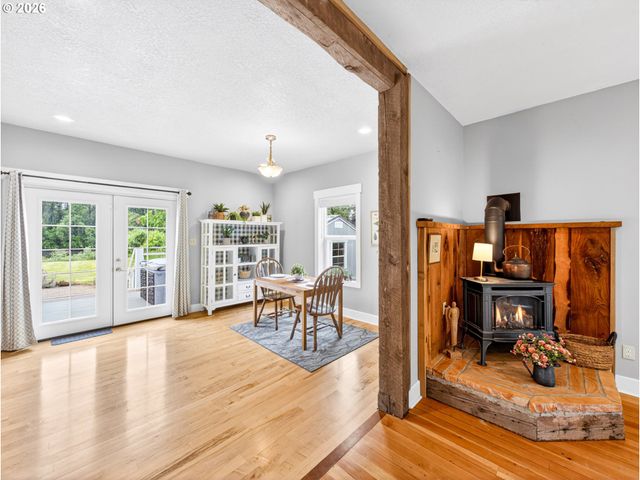 554 S MAIN St, Jefferson, OR 97352