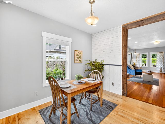 554 S MAIN St, Jefferson, OR 97352
