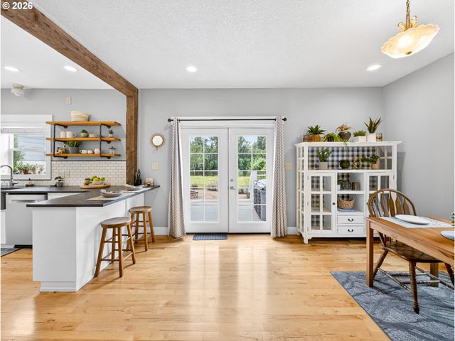 554 S MAIN St, Jefferson, OR 97352