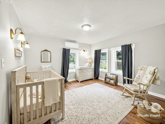 554 S MAIN St, Jefferson, OR 97352