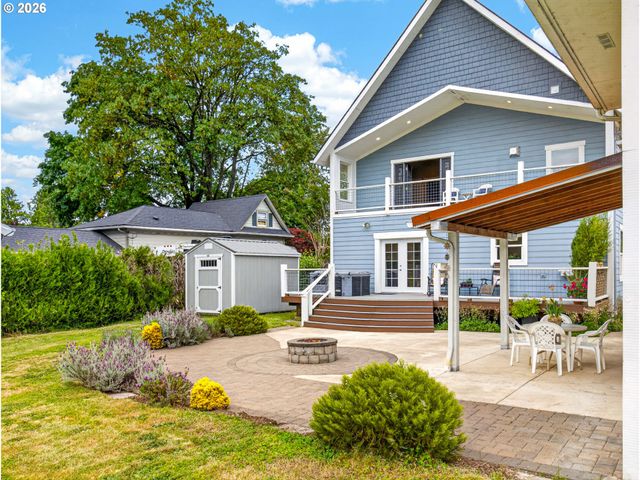 554 S MAIN St, Jefferson, OR 97352