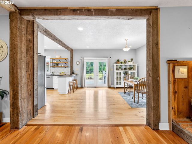 554 S MAIN St, Jefferson, OR 97352