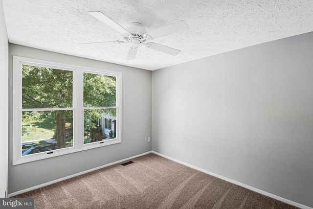 2038 BROOKS SQUARE PL, Falls Church, VA 22043