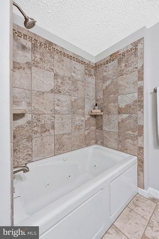 2038 BROOKS SQUARE PL, Falls Church, VA 22043
