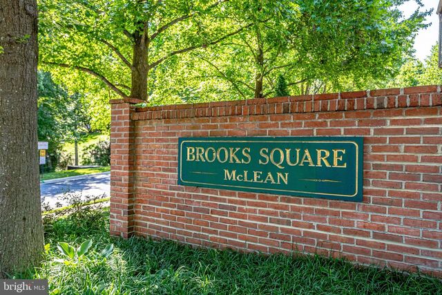 2038 BROOKS SQUARE PL, Falls Church, VA 22043