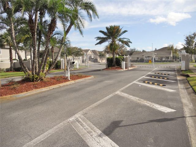 27822 PLEASURE RIDE LOOP, Wesley Chapel, FL 33544