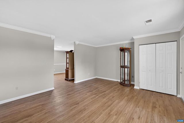 213 OAK ST, Charlottesville, VA 22902