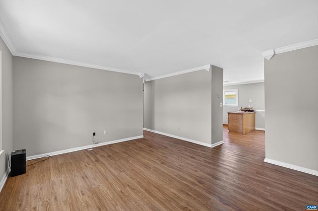 213 OAK ST, Charlottesville, VA 22902