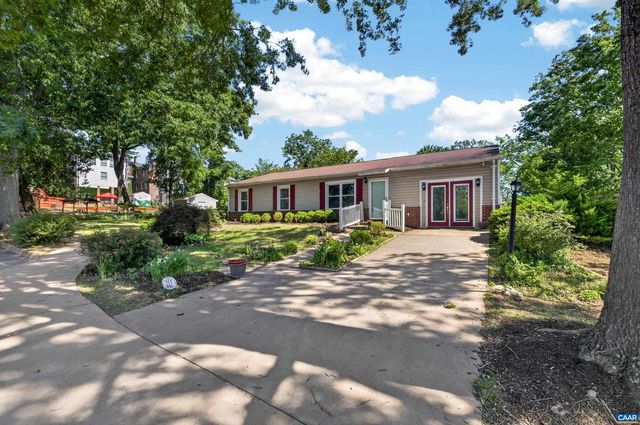 213 OAK ST, Charlottesville, VA 22902