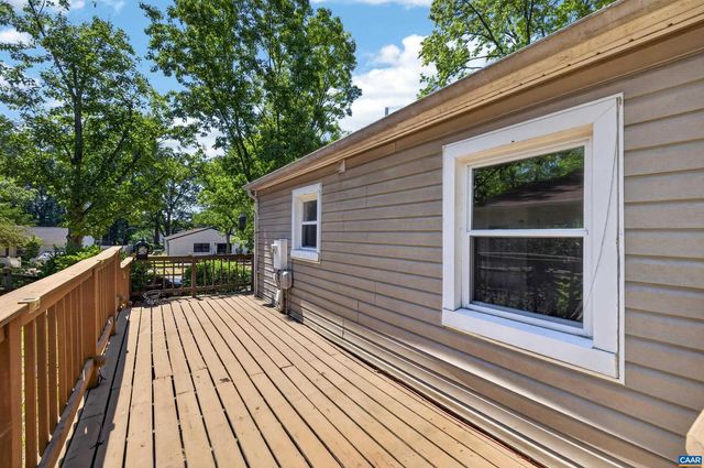 213 OAK ST, Charlottesville, VA 22902