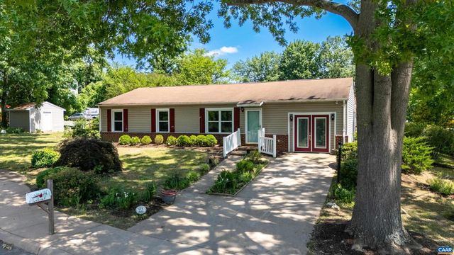 213 OAK ST, Charlottesville, VA 22902