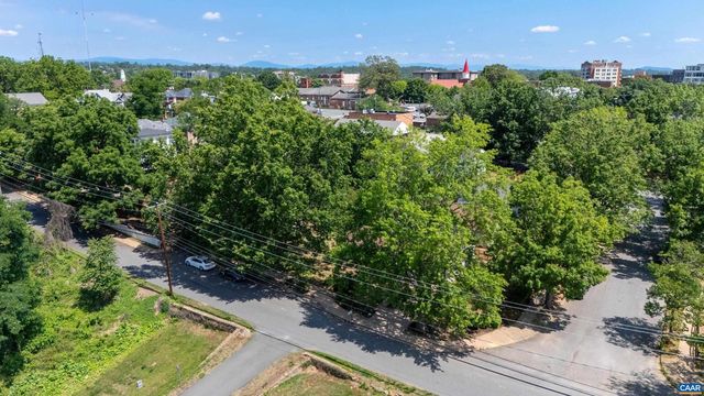 213 OAK ST, Charlottesville, VA 22902