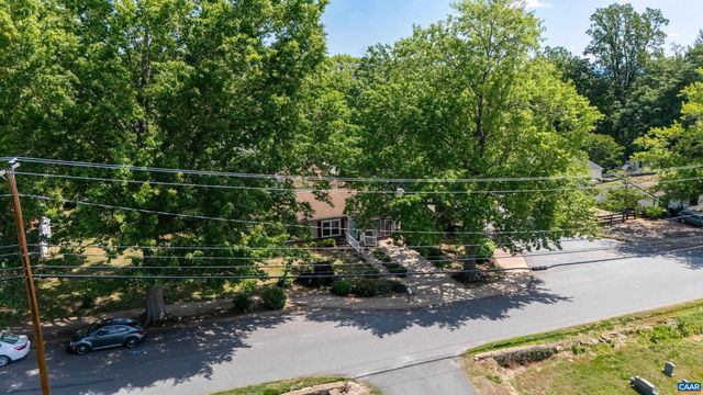 213 OAK ST, Charlottesville, VA 22902