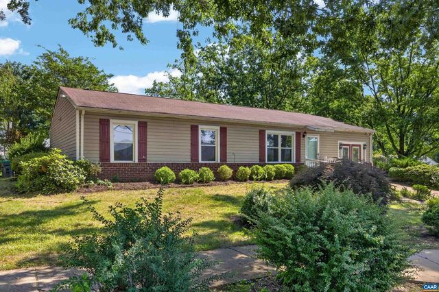 213 OAK ST, Charlottesville, VA 22902