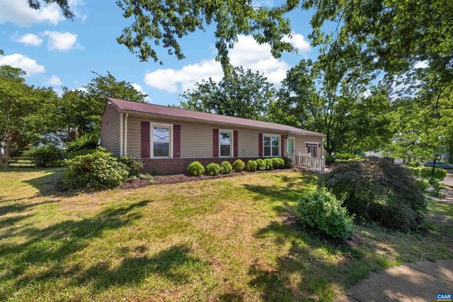 213 OAK ST, Charlottesville, VA 22902