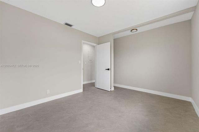 6091 SW 14th Street, Plantation, FL 33317