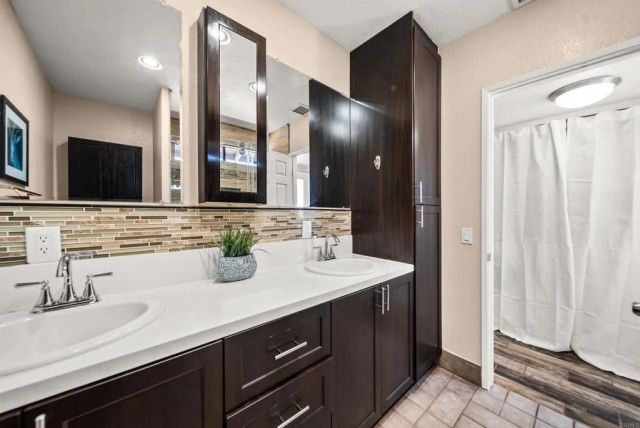 2020 Winterwarm Drive, Fallbrook, CA 92028