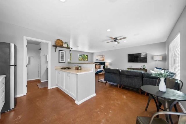 2020 Winterwarm Drive, Fallbrook, CA 92028