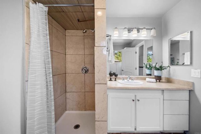 2020 Winterwarm Drive, Fallbrook, CA 92028