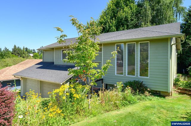1654 Sieburg St NE, Keizer, OR 97303