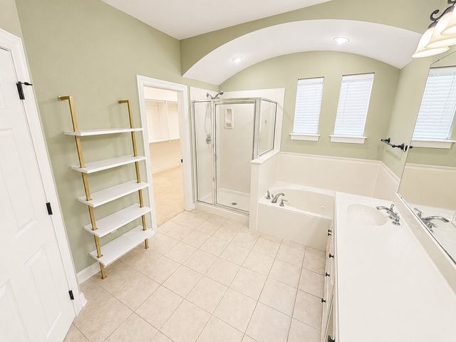 210 captain hm shreve Boulevard, Shreveport, LA 71115