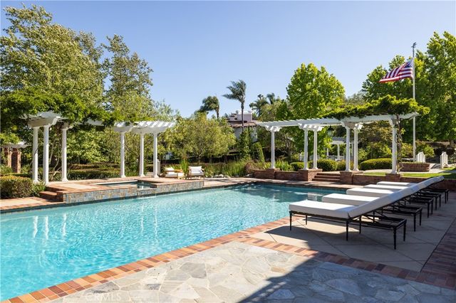 32221 Peppertree bend, San Juan Capistrano, CA 92675