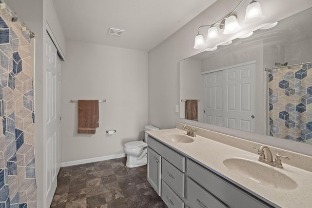 9542 Meadow Lake Drive, Alexandria, KY 41001