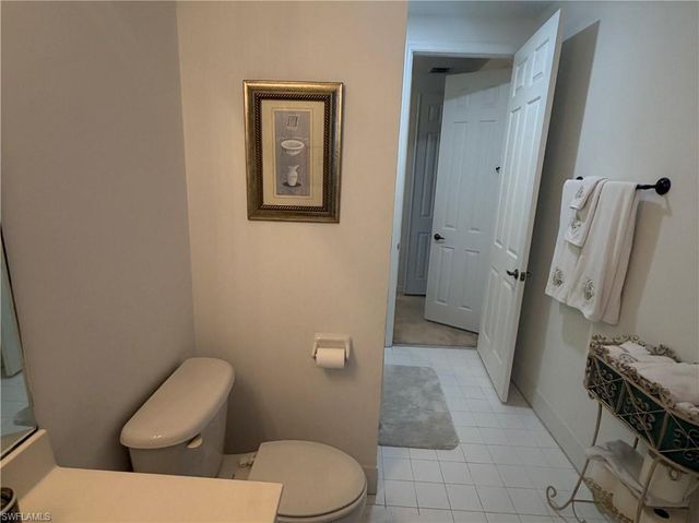 1305 Mariposa CIR 1204, Naples, FL 34105