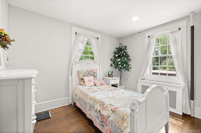 341 Woodland Drive, Brightwaters, NY 11718