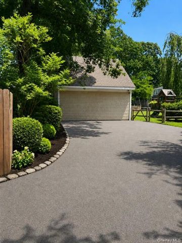 341 Woodland Drive, Brightwaters, NY 11718