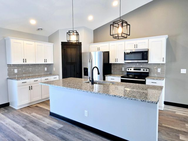 1110 Cullen Street, Saint Peter, MN 56082