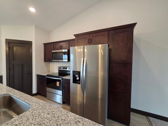 1110 Cullen Street, Saint Peter, MN 56082