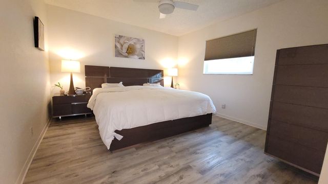 50 Plymouth, West Palm Beach, FL 33417