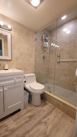 50 Plymouth, West Palm Beach, FL 33417