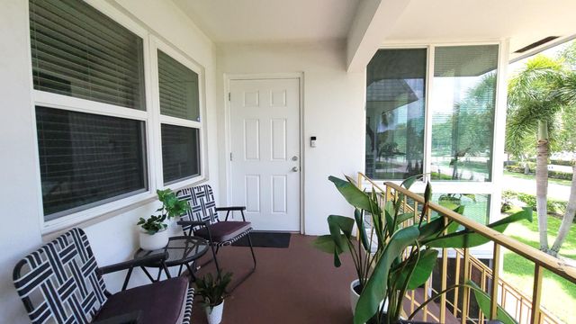 50 Plymouth, West Palm Beach, FL 33417