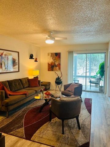 50 Plymouth, West Palm Beach, FL 33417