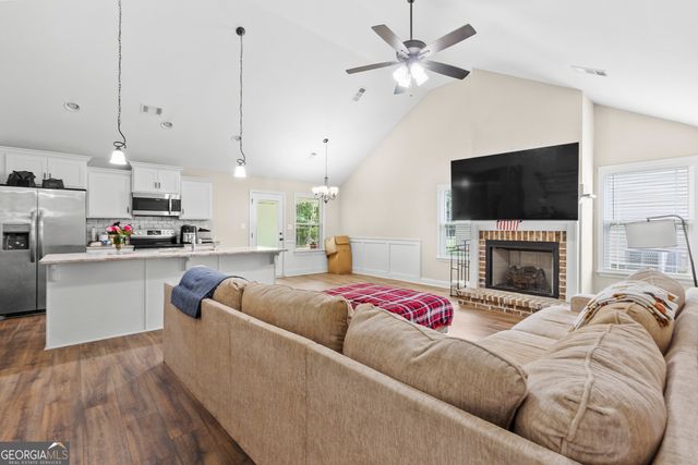 140 Sourwood Lane, Warner Robins, GA 31093
