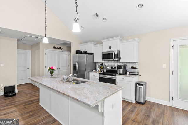 140 Sourwood Lane, Warner Robins, GA 31093