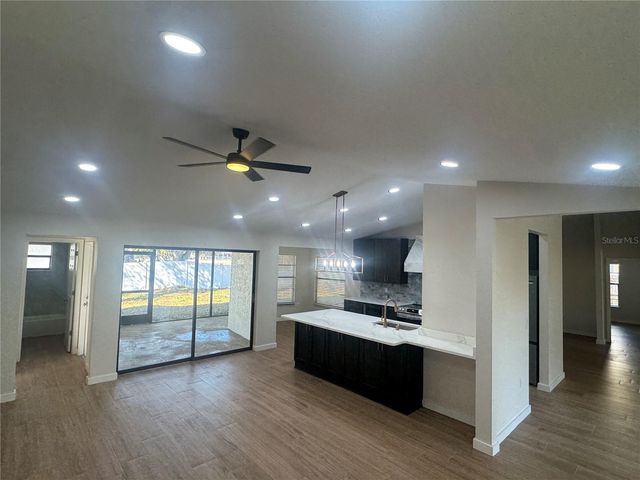 2221 CIMARRON TERRACE, Palm Harbor, FL 34683