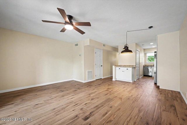 22 COMARES Avenue 6-B, St. Augustine, FL 32080